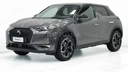 Grigio scuro met. Usata 2021 DS Automobiles DS3 Crossback So Chic SUV | 14.990 € (Buon prezzo)