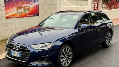 Usata Audi A4 Business 170 CV (125 kW) 2021 Blu Station wagon