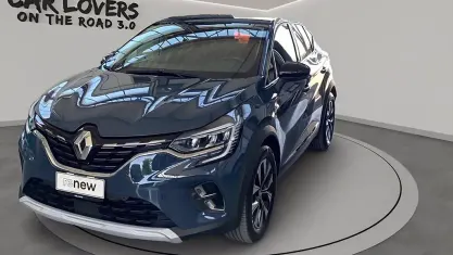 Usata Renault Captur Techno 143 CV (105 kW) 2023 Rpe blu marine SUV