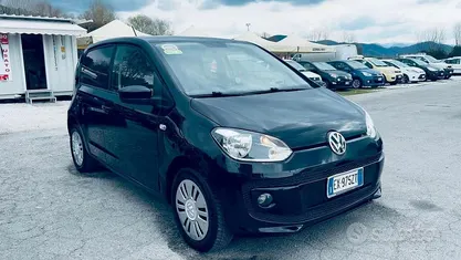 Usata VW up! Move 68 CV (50 kW) 2015 Nero Utilitaria