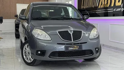 Usata Lancia Ypsilon 60 CV (44 kW) 2008 Utilitaria