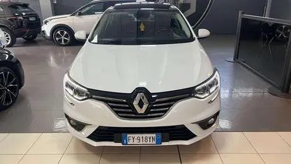 Usata Renault Mégane IV 116 CV (85 kW) 2019 Bianco Coupé