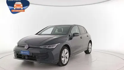 Urano grey Usata 2024 VW Golf Edition Tre volumi | 28.950 € (Buon prezzo)