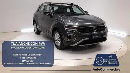 Usata VW T-Roc Life 150 CV (110 kW) 2025 Grigio scuro SUV