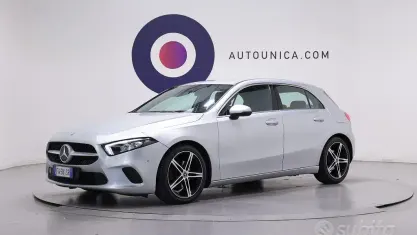 Begagnad Mercedes A180 116 HK (85 kW) 2019 Grå Sedan
