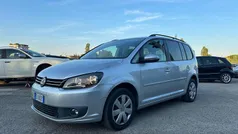 Usata 2012 VW Touran Comfortline Monovolume | 5900 € (Buon prezzo)