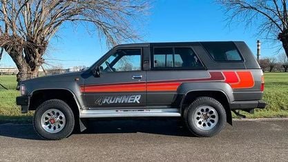 Second-hand Toyota 4 Runner 112 CP (82 kW) 1988 Gri SUV