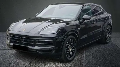 Usata 2025 Porsche Cayenne SUV | 126.000 € (Buon prezzo)
