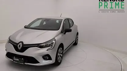 Usata Renault Clio Equilibre 145 CV (106 kW) 2022 Argento Utilitaria