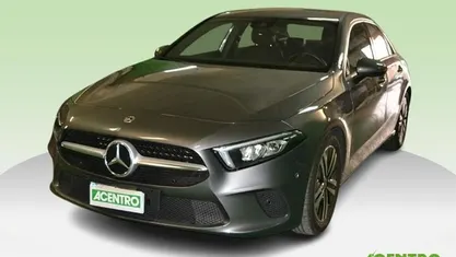 Grigio Usata 2021 Mercedes A180 Executive Tre volumi | 24.900 € (Buon prezzo)
