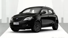 Nero Usata 2022 Lancia Ypsilon Gold Due volumi | 12.000 € (Buon prezzo)