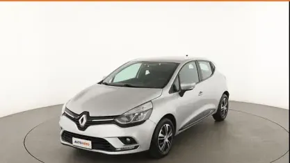 Usata Renault Clio Business 90 CV (66 kW) 2019 Grigio Utilitaria