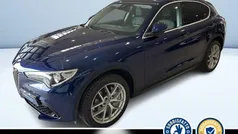 Usata 2017 Alfa Romeo Stelvio Executive SUV | 23.500 € (Buon prezzo)