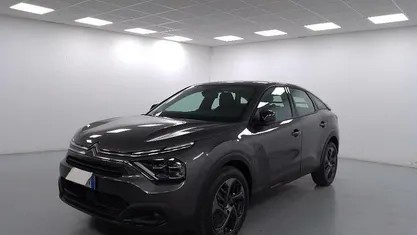 Usata Citroën C4 PureTech 131 CV (96 kW) 2024 Grigio Berlina