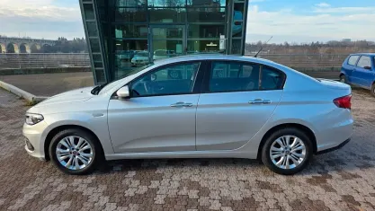 Usata Fiat Tipo 120 CV (88 kW) 2016 Grigio Berlina