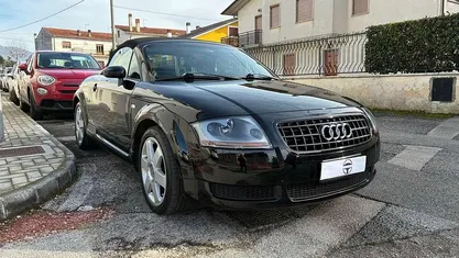 Usata 2001 Audi TT Roadster Cabrio | 12.900 € (Ottimo prezzo)