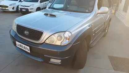 Usata Hyundai Terracan Dynamiq 163 CV (119 kW) 2005 Grigio SUV