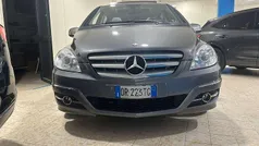 Bronzo Usata 2008 Mercedes B180 Monovolume | 4900 € (Buon prezzo)