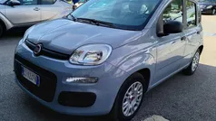 Grigio Usata 2022 Fiat Panda Due volumi | 9900 € (Buon prezzo)