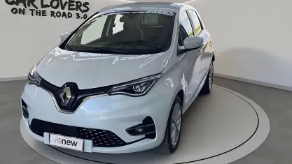 Begagnad Renault Zoe Business 80 kW (109 HK) 2021 Vit Halvkombi
