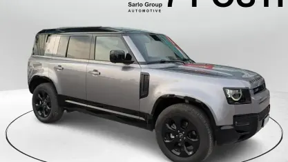 Usata Land Rover Defender SE Dynamic 200 CV (147 kW) 2023 Grigio SUV