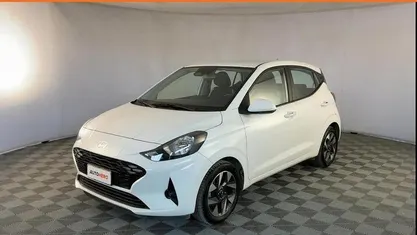 Usata Hyundai i10 63 CV (46 kW) 2025 Utilitaria