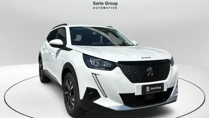 Usata Peugeot 2008 Allure 131 CV (96 kW) 2021 Bianco SUV