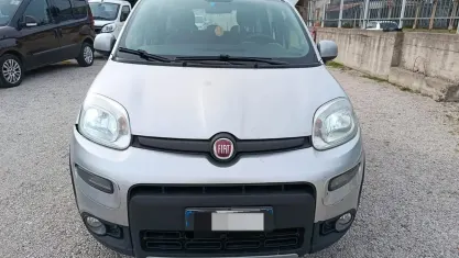 Usata Fiat Panda 4x4 S 75 CV (55 kW) 2013 Grigio Utilitaria