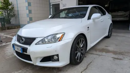 Usata Lexus IS-F 423 CV (311 kW) 2009 Bianco Berlina