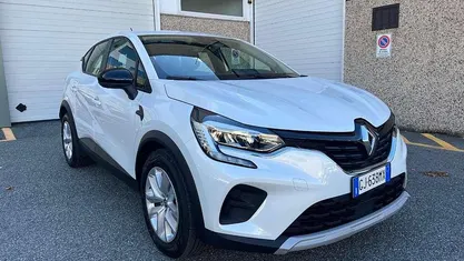 Bianco nacre' Usata 2022 Renault Captur Equilibre SUV | 15.500 € (Buon prezzo)