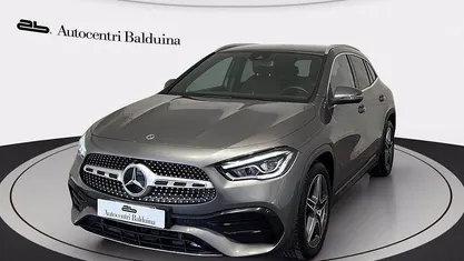 Grigio Usata 2022 Mercedes GLA200 Premium SUV | 37.800 € (Buon prezzo)