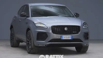 Grigio Usata 2024 Jaguar E-Pace R-Dynamic SUV | 36.622 € (Buon prezzo)