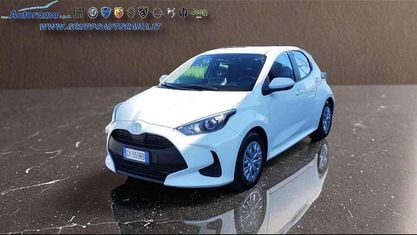 Occasion Toyota Yaris Hybrid Active 92 PK (67 kW) 2025 Wit Sedan