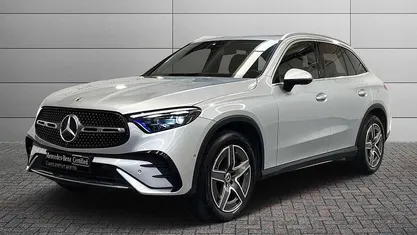 Usata Mercedes GLC220 Premium 197 CV (144 kW) 2023 Grigio chiaro SUV