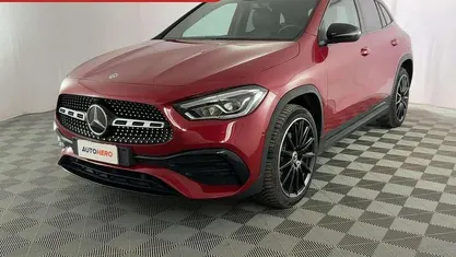 Rosso Usata 2023 Mercedes GLA250 Premium SUV | 34.599 € (Ottimo prezzo)