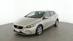 Oro Usata 2016 Volvo V40 Kinetic Station wagon | 9999 € (Buon prezzo)