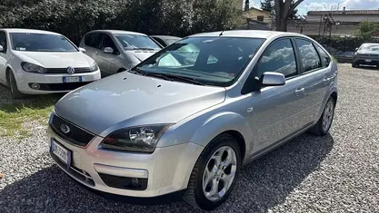 Usata Ford Focus 90 CV (66 kW) 2008 Berlina
