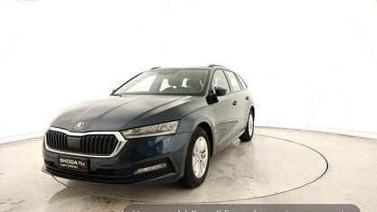 Usata Skoda Octavia G-TEC Executive 131 CV (96 kW) 2023 Blu Station wagon