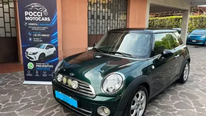 Usata Mini Cooper D 109 CV (80 kW) 2008 Verde Utilitaria