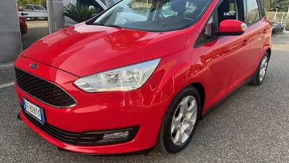 Rosso pastello Usata 2016 Ford C-MAX Monovolume | 6900 € (Buon prezzo)
