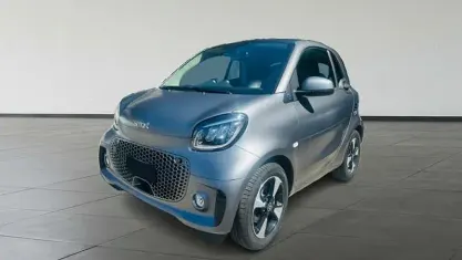 Usata Smart ForTwo Coupé Passion 60 kW (82 CV) 2023 Grigio Utilitaria