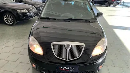 Nero Usata 2009 Lancia Ypsilon Due volumi | 2500 €