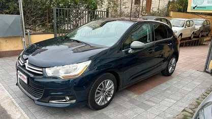 Grigio Usata 2013 Citroën C4 Exclusive Tre volumi | 6490 € (Buon prezzo)