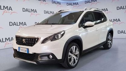 Usata Peugeot 2008 Allure 99 CV (72 kW) 2018 Bianco banchisa SUV