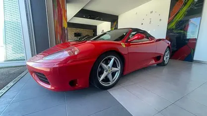 Usata Ferrari 360 865 CV (636 kW) 2004 Cabrio