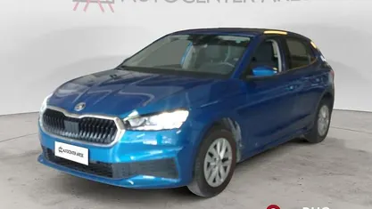 Usata Skoda Fabia Ambition 80 CV (58 kW) 2023 Blu/azzurro Utilitaria