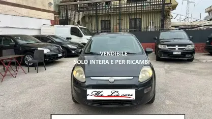 Usata Fiat Grande Punto 77 CV (56 kW) 2010 Nero Utilitaria