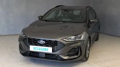 Usata Ford Focus ST-Line 116 CV (85 kW) 2023 Grigio Station wagon