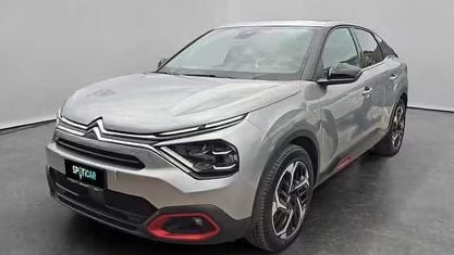 Begagnad Citroën C4 Shine 110 HK (80 kW) 2022 Grå Sedan