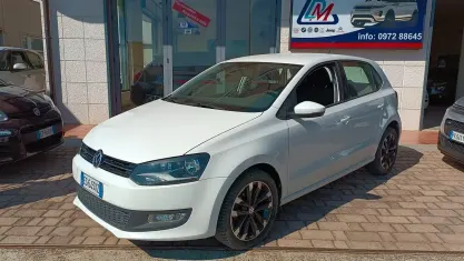 Usata VW Polo Trendline 75 CV (55 kW) 2014 Bianco Berlina